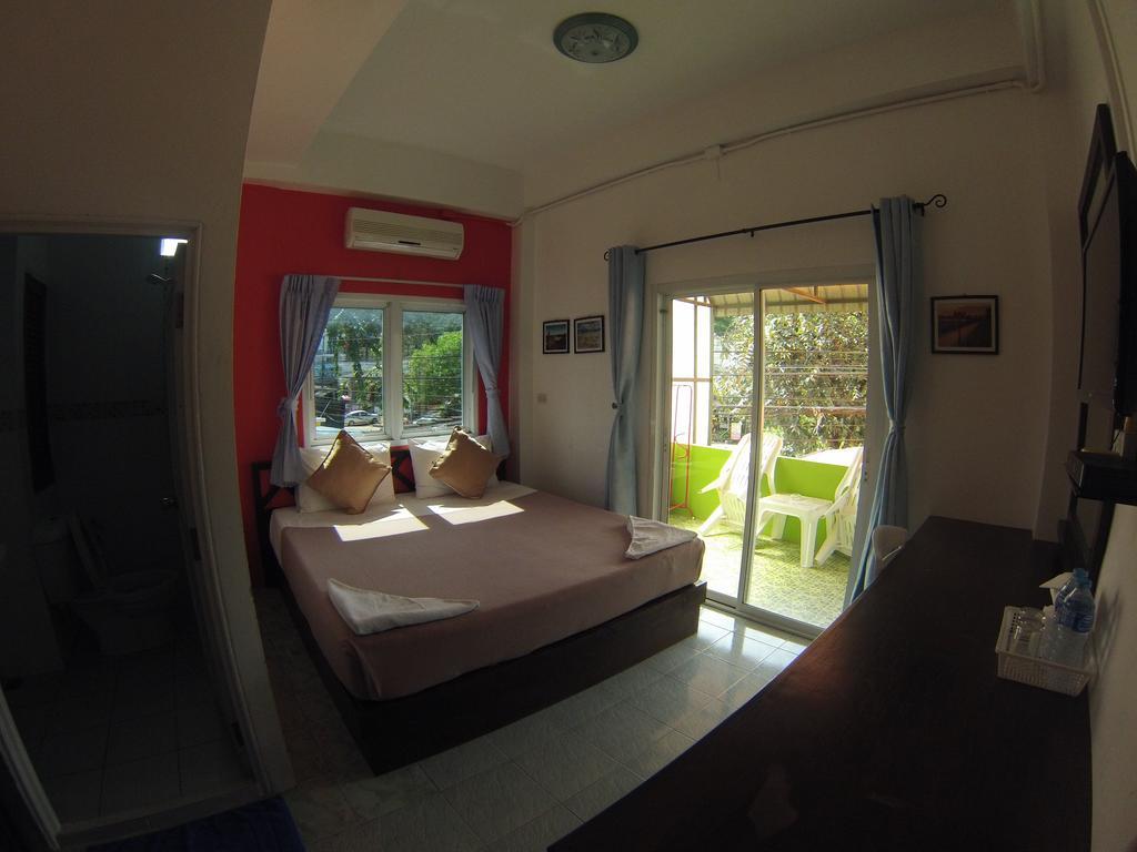 The Leaf Guesthouse Ao Nang Exterior photo
