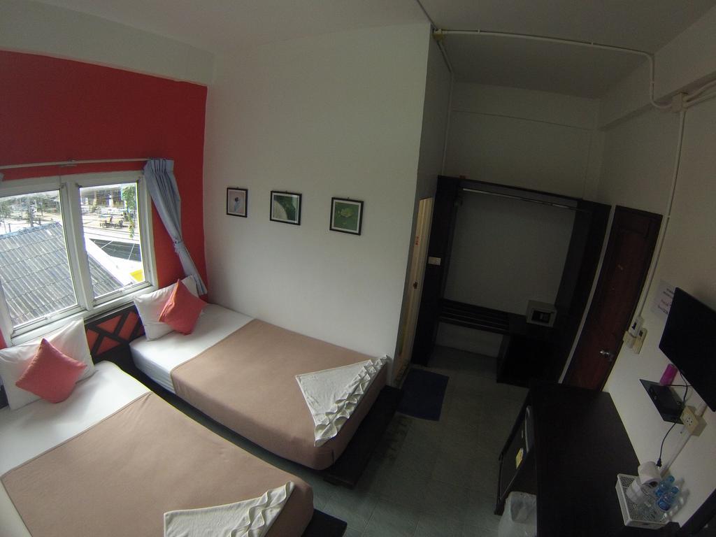 The Leaf Guesthouse Ao Nang Exterior photo