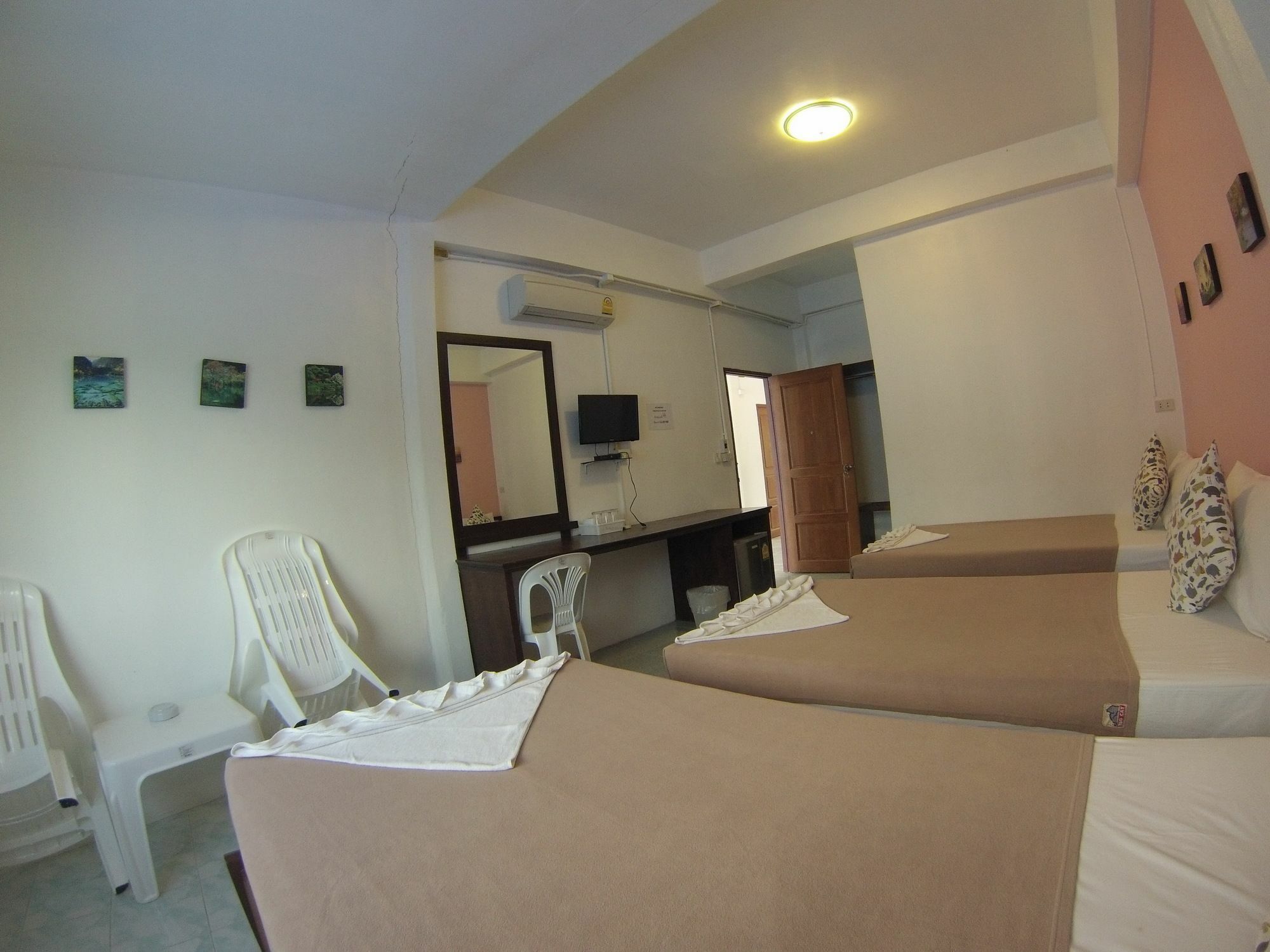 The Leaf Guesthouse Ao Nang Exterior photo